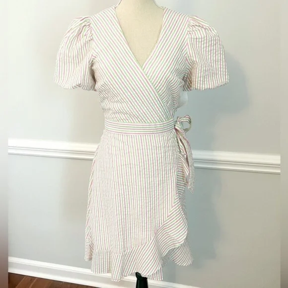 NWT Draper James RSVP Pink Green Striped Seersucker Puff Sleeve Wrap Dress, Sz S - Picture 2 of 10